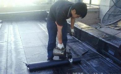 屋顶防水补漏7